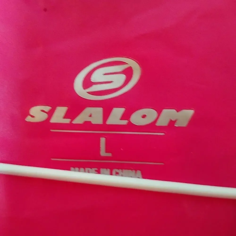 Slalom girls Size Large pink puffer hoodie jacket. Warm Barbie